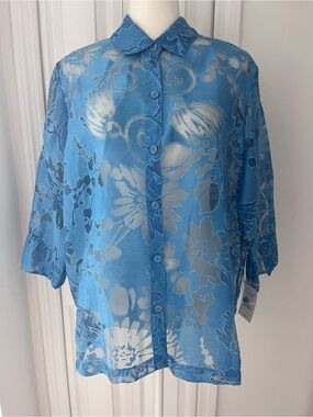NWT - ELCC Dancing Daisy Floral Sheer Button-Down Shirt